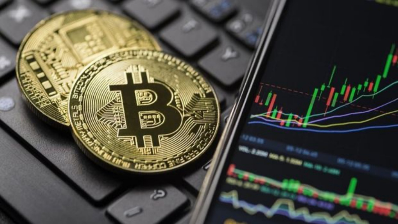 Bitcoin'de seçim etkisi! 70 bin doları aştı