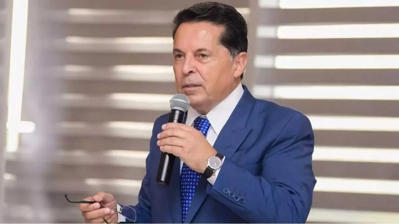 Esenyurt Belediyesi'ne kayyum atandı! Ahmet Özer tutuklandı!
