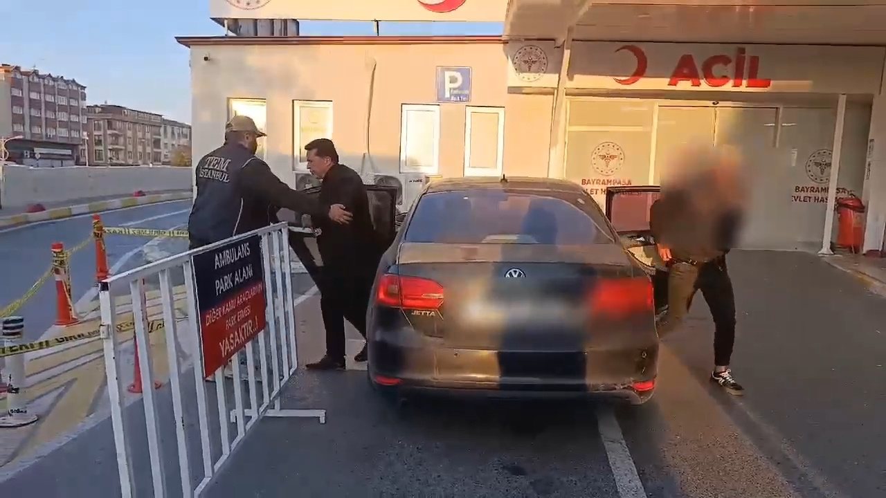 Tutuklanan Esenyurt Belediye Başkanı Ahmet Özer'in gözaltına alındığı anlar!
