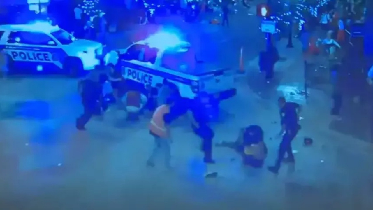 ABD'de Cadılar Bayramı dehşeti! 17 yaşındaki saldırgan kalabalığa ateş açtı! Ölü ve yaralılar var...