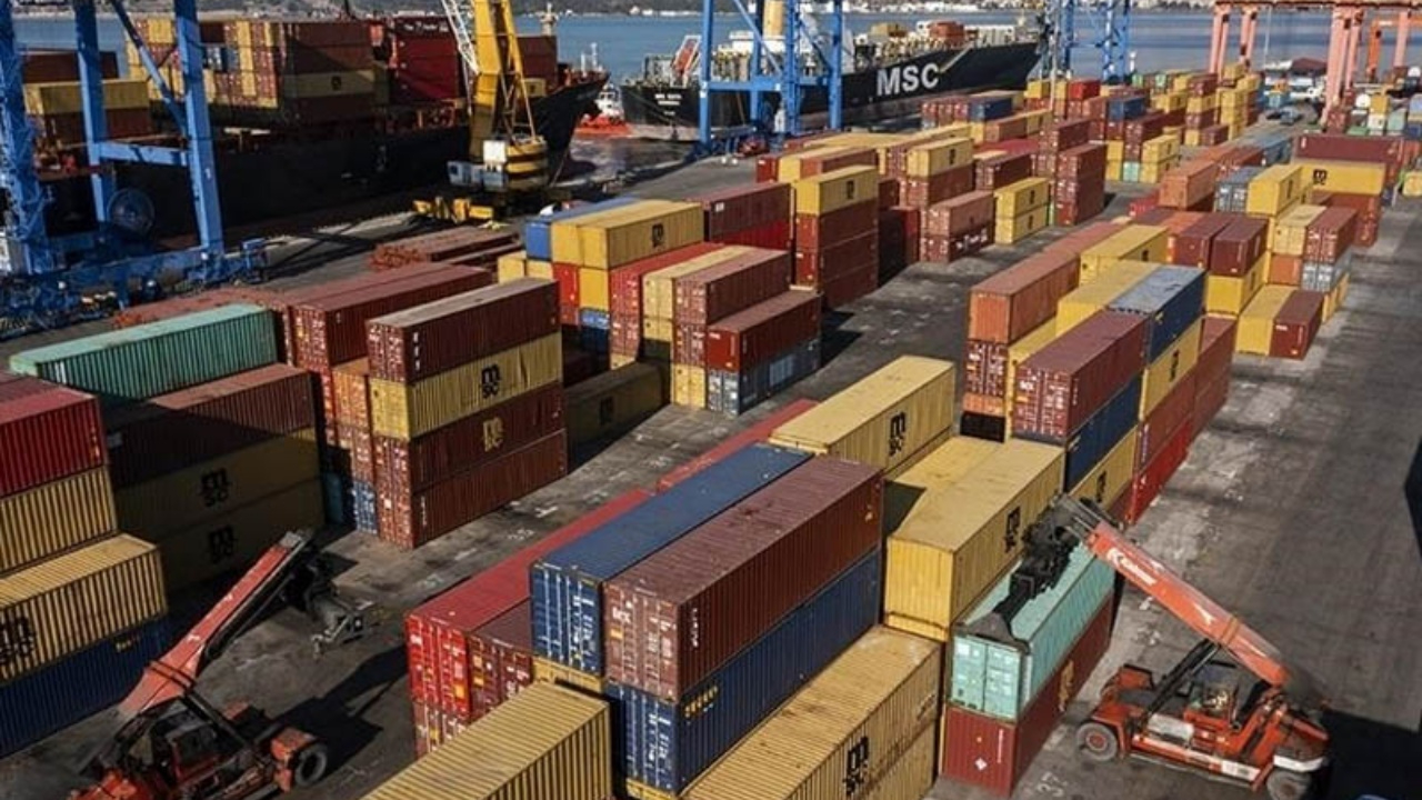 Türk Lirası ile dış ticaret hacmi 9 ayda 24,8 milyar doları geçti