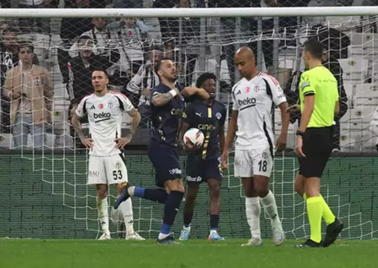Beşiktaş üstünlüğünü koruyamadı, 3 puanı evinde bıraktı! Beşiktaş 1 - 3 Kasımpaşa | Maçın özeti