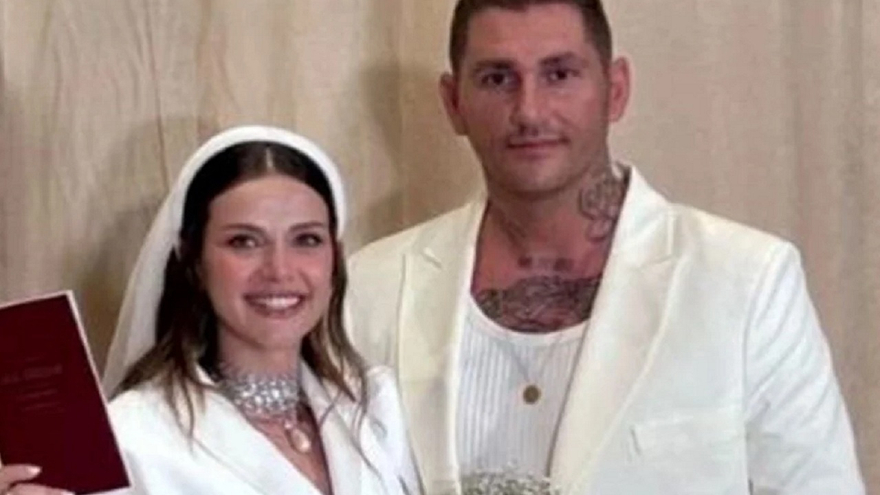 İrem Helvacıoğlu ile Ural Kaspar'dan nikah sonrası ilk paylaşım gelmişti! Gergin halleri dikkat çekti...