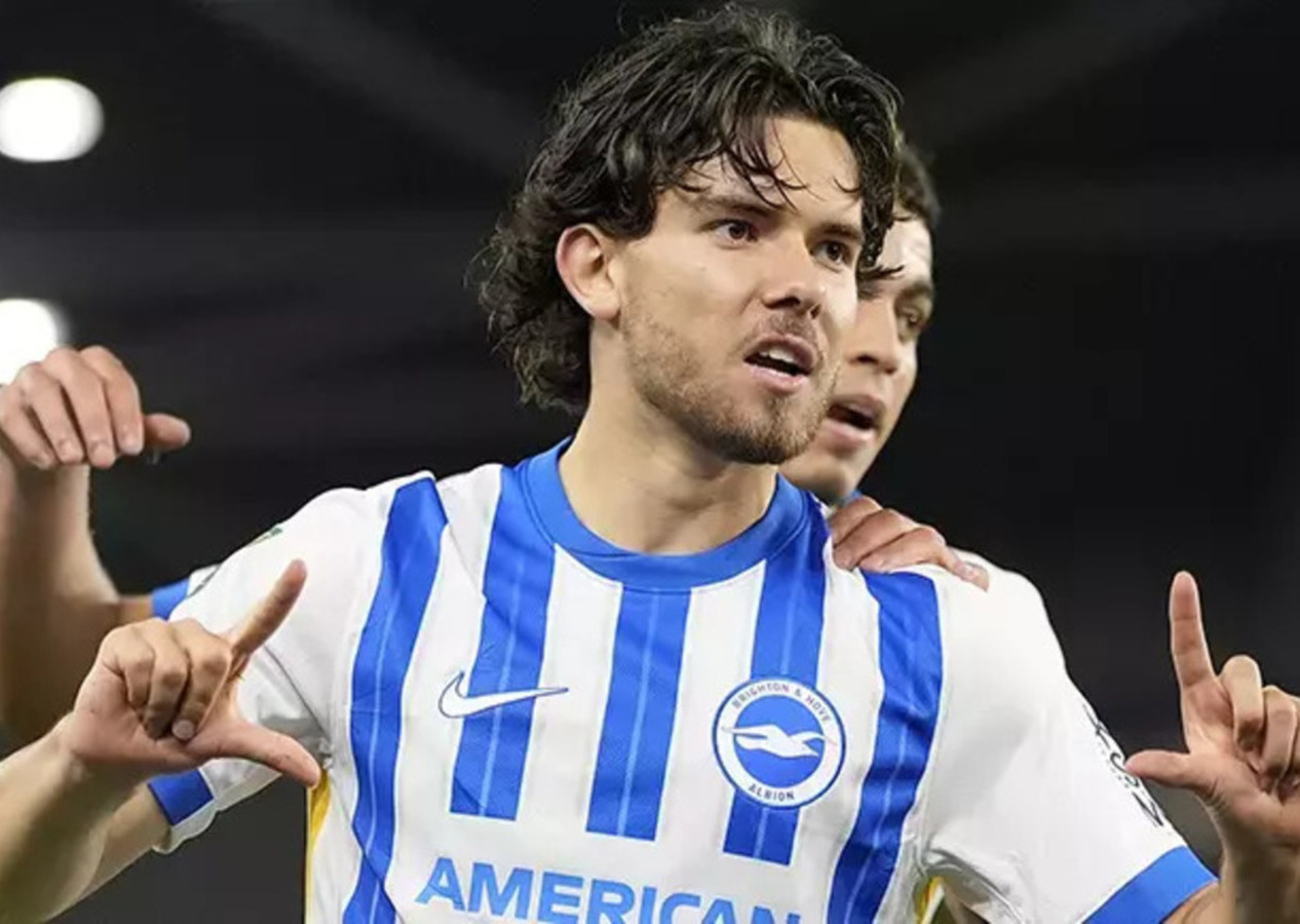 Ferdi Kadıoğlu ağları sarstı, Premier Lig'de siftahını yaptı!