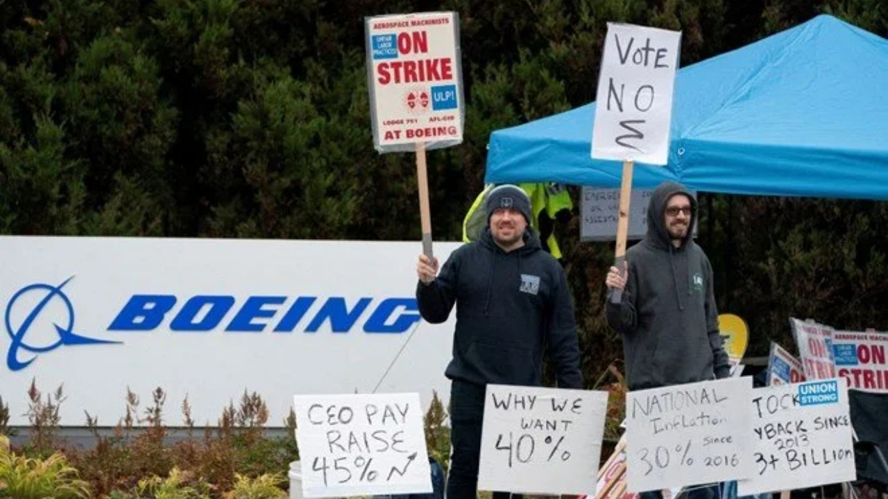 Sendika ve Boeing anlaştı! Dev havacılık şirketini krize sokan 7 haftalık grev sona erdi