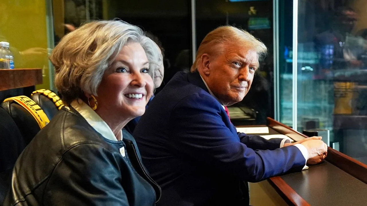 Trump'ı ikinci kez başkan yapan demir leydi! Trump'ın dinlediği tek kadın: Susie Wiles, ABD tarihindeki ilk kadın Beyaz Saray Özel Kalem Müdürü oldu
