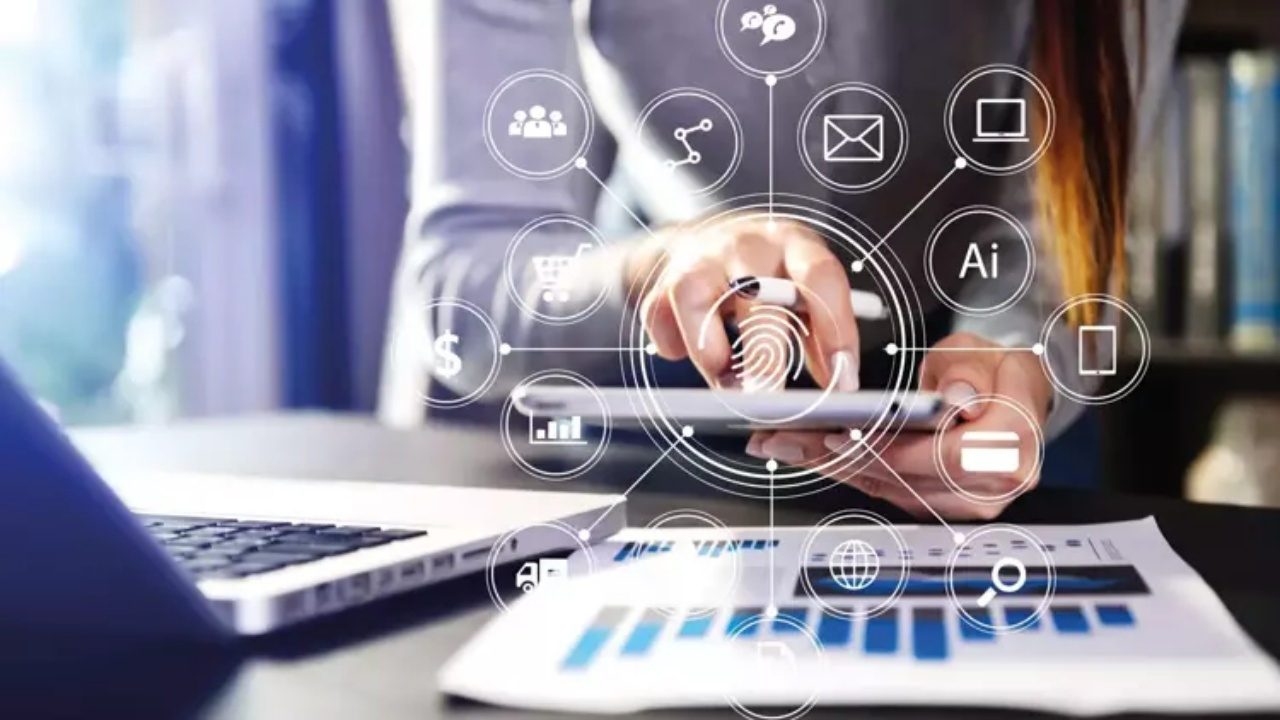 Ticaret Bakanlığı KOBİ’ler için e-ihracat rehberi yayınladı