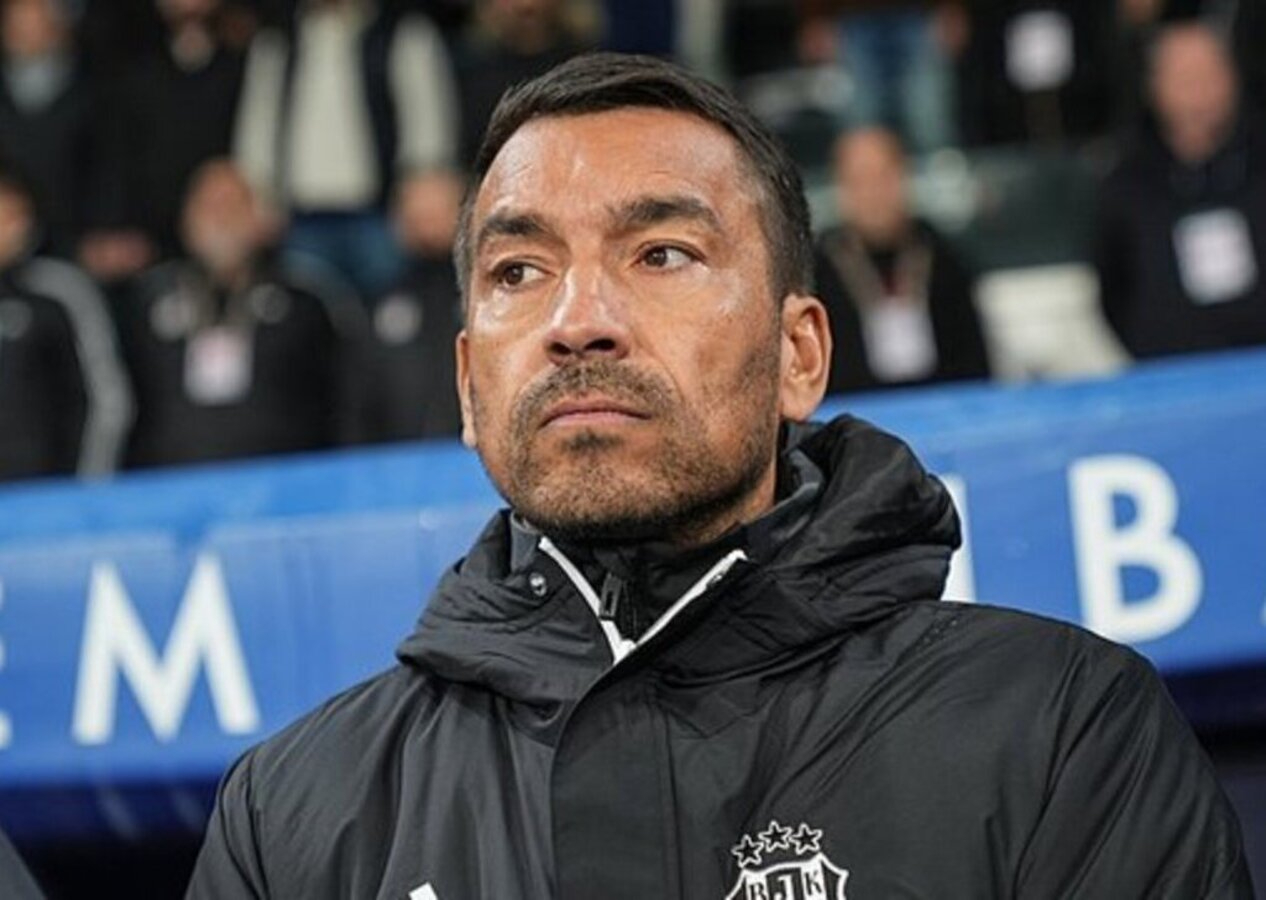 Giovanni van Bronckhorst'tan çarpıcı açıklamalar: 9 puan kaybı çok fazla!