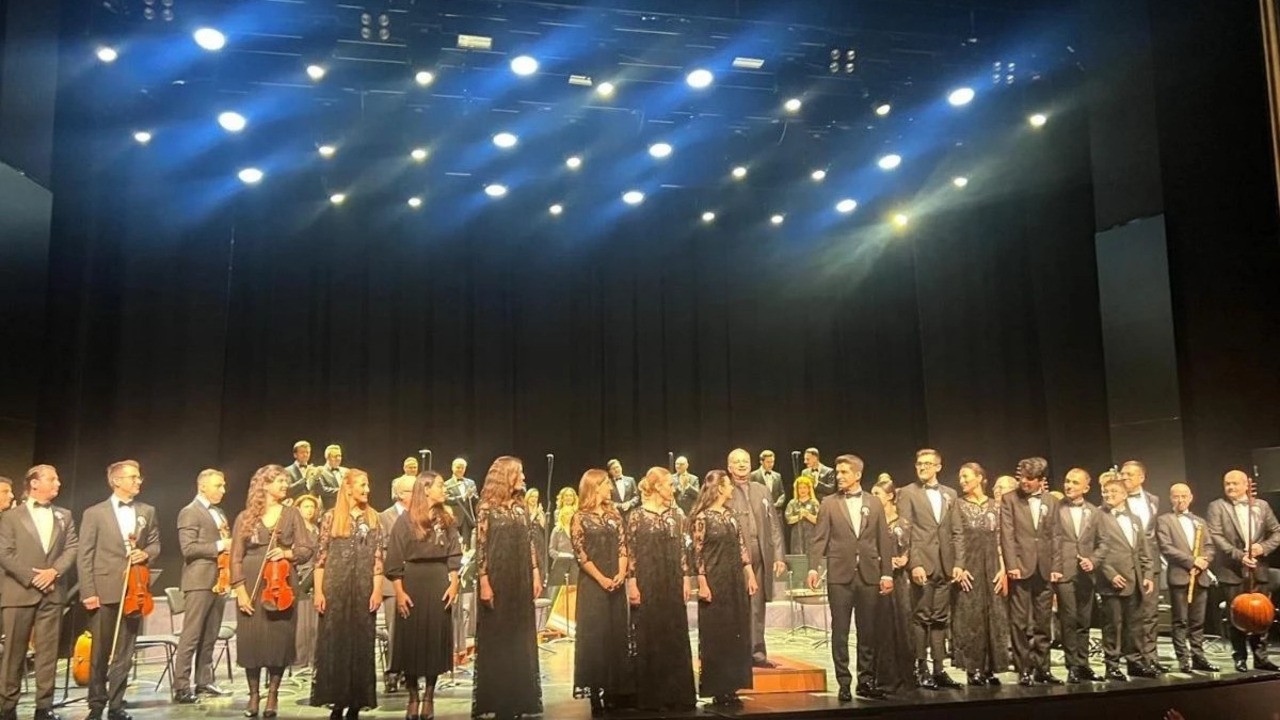 10 Kasım kapsamında Atatürk’ün anısına duygu yüklü konser!