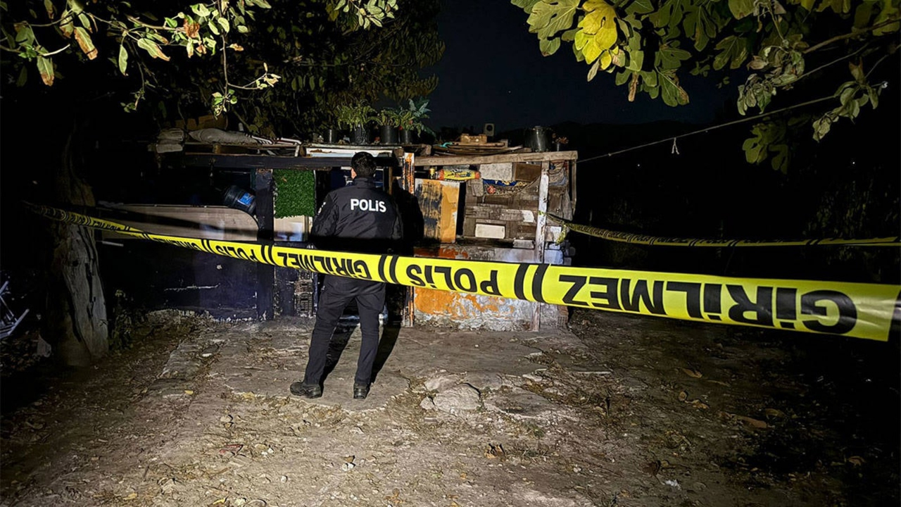 İzmir'de 5 kardeşin öldüğü soba faciasında kahreden detay: Anne kapıyı kilitleyip hurda toplamaya gitmiş