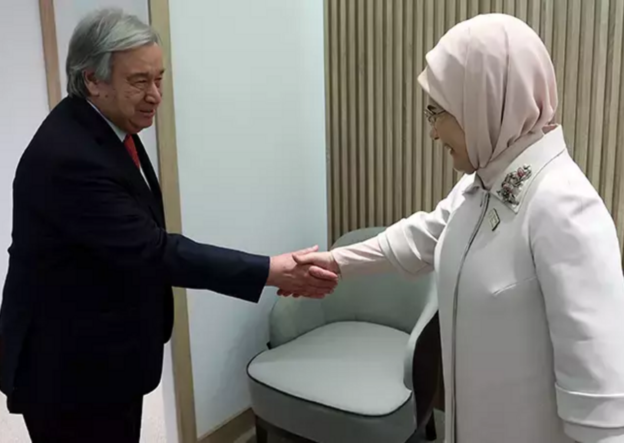 Emine Erdoğan, COP29'da BM Genel Sekreteri Antonio Guterres ile görüştü!