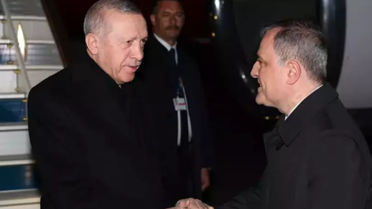 Cumhurbaşkanı Erdoğan, Azerbaycan'ın başkenti Bakü'ye geldi