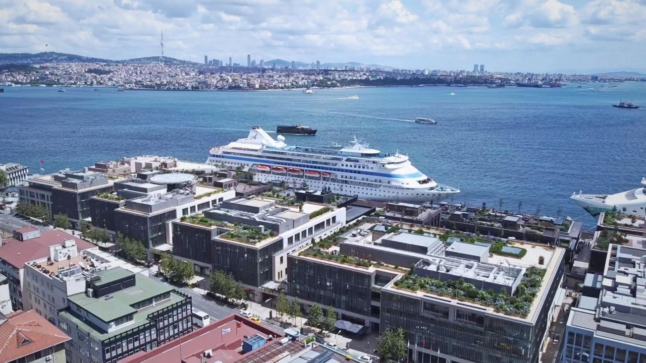 Karadeniz’e zengin Batılılar akın ediyor! Kruvaziyer turizmde talep patladı