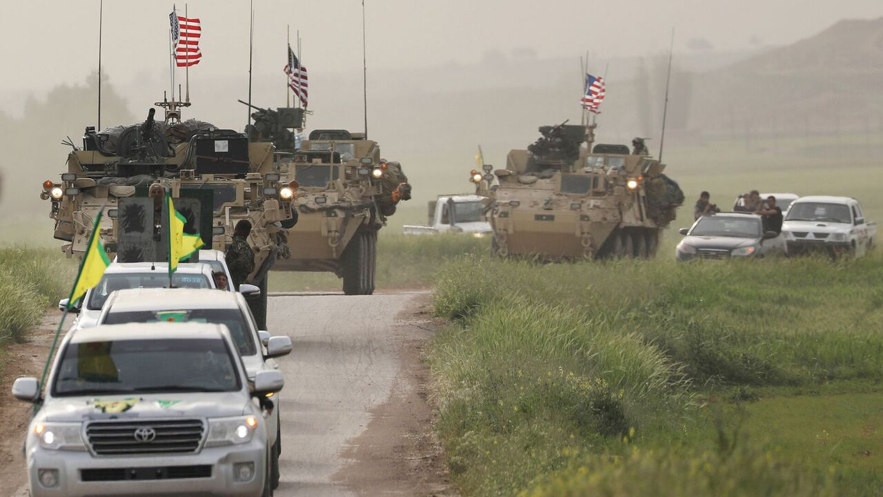 ABD'den PYD-YPG'ye 50 kamyonluk malzeme yardımı!