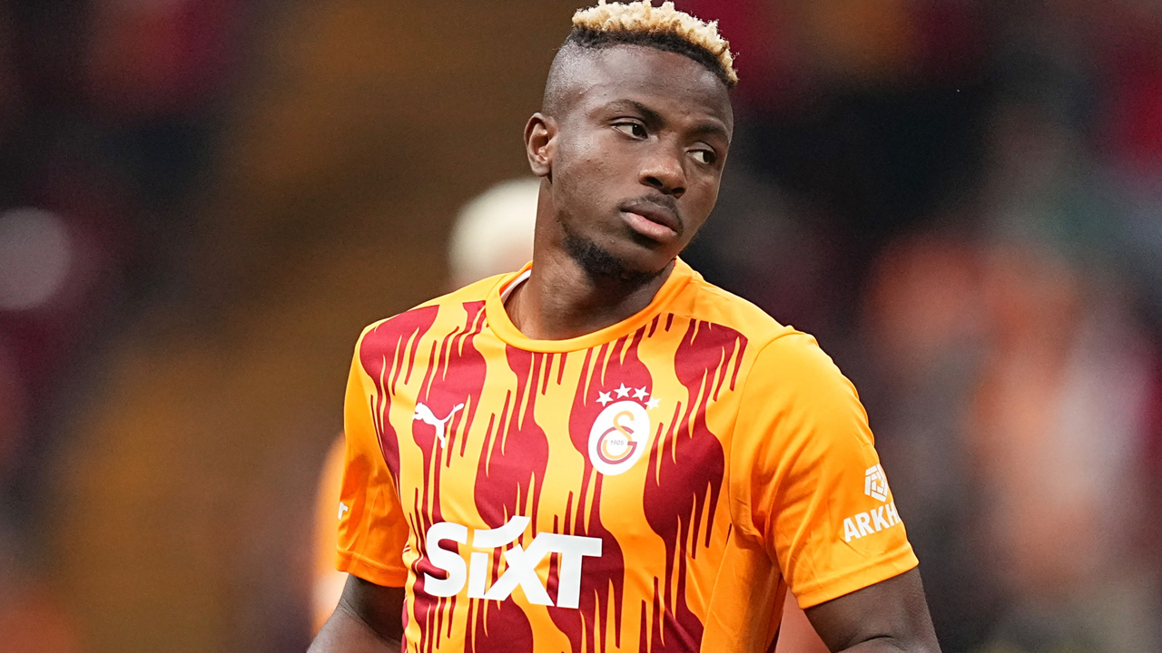 İtalyan basını Galatasaray'ı yıkacak haberi duyurdu: Victor Osimhen'in yeni takımı Manchester United! Ocak ayında işi bitirecekler