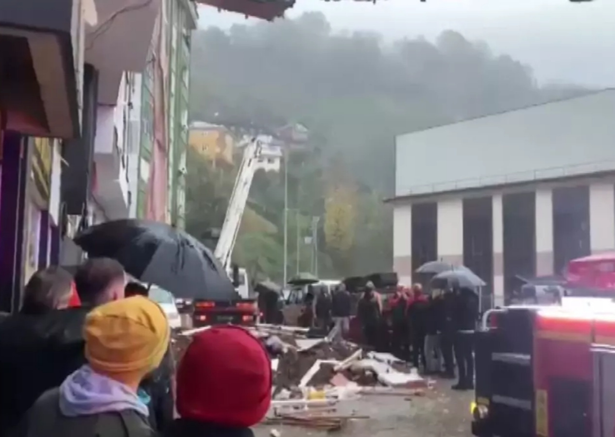 Rize Çayeli'de heyelan! 1 kişi öldü, 3 kişi yaralandı...