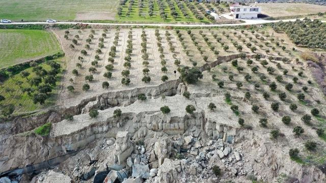 Meteoroloji deprem bölgesi için hava durumu raporunu yayınladı: 19 Kasım 2024 Salı havalar soğuyacak....