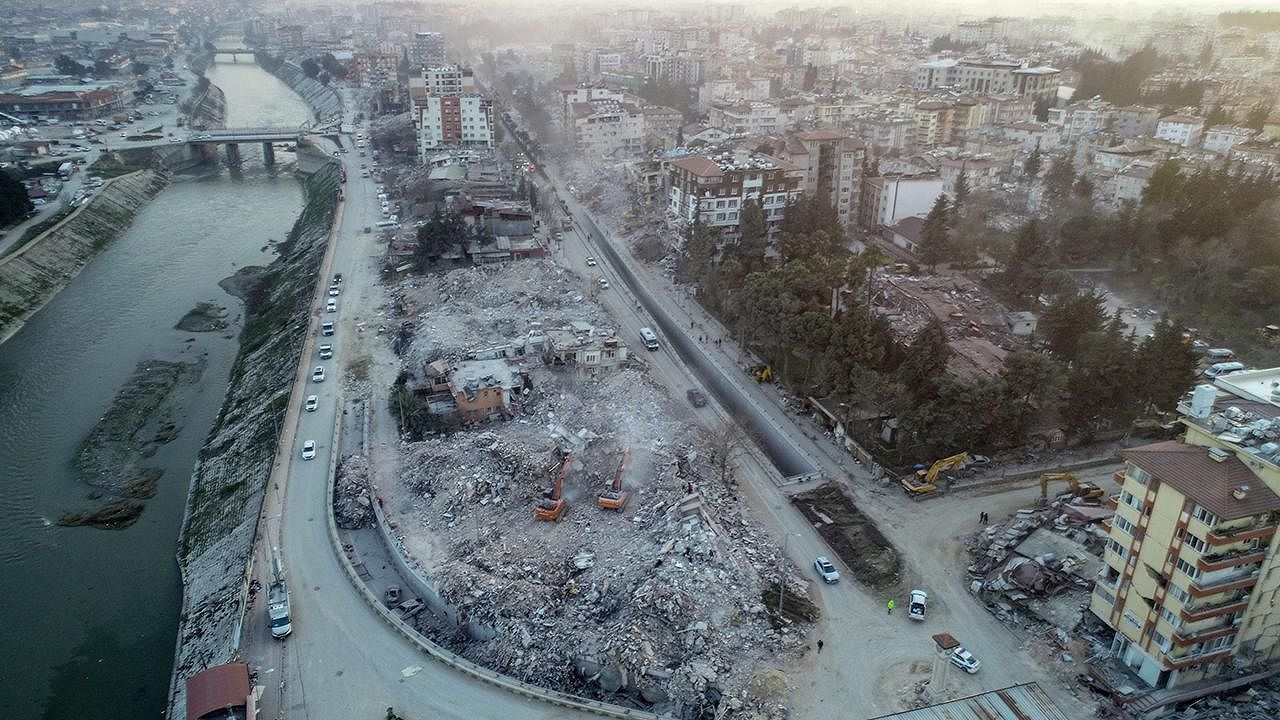 Meteoroloji açıkladı: 21 Kasım 2024 deprem bölgesindeki bazı illerde yağışlar devam edecek...