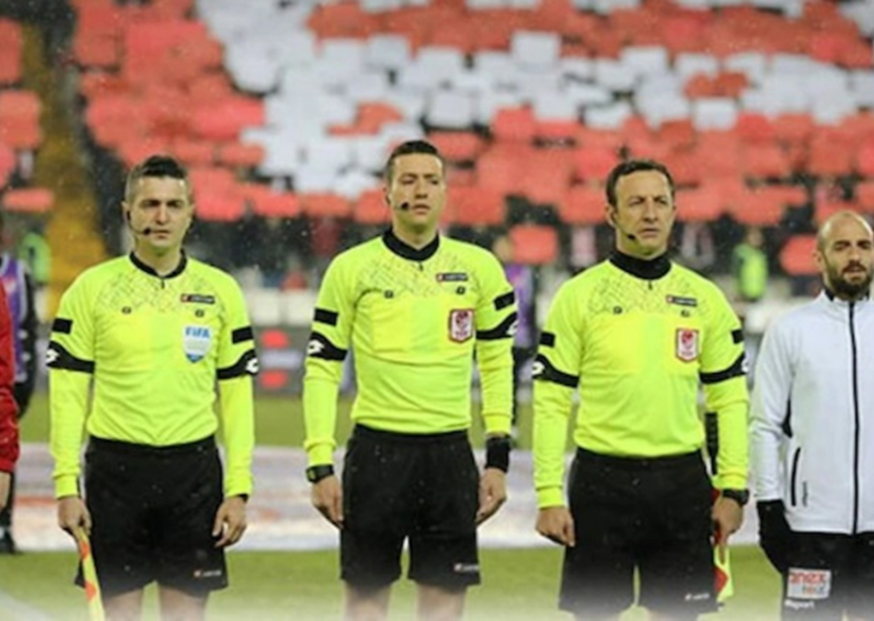 Türk futbol tarihinde bir ilk! Hakemler TFF'yi mahkemeye verdi