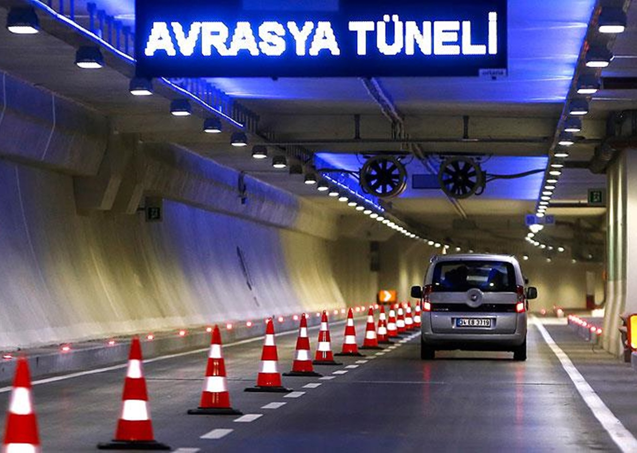 Avrasya Tüneli trafiğe kapatıldı