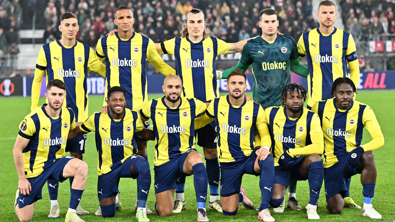 Fenerbahçe'yi bekleyen zorlu fikstür! 28 günde 7 kritik maça çıkacaklar