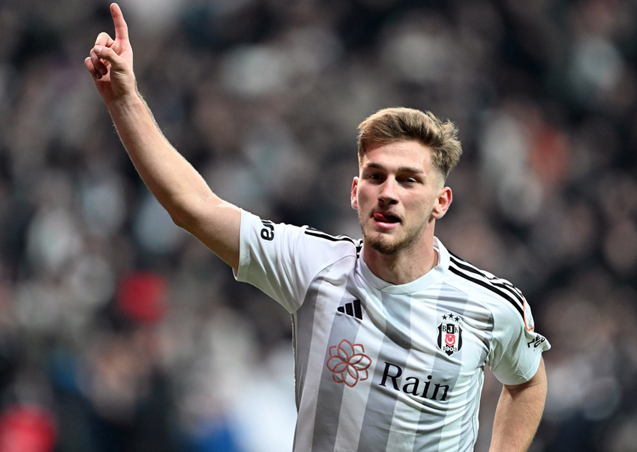 Son dakika Beşiktaş haberi: Genç yıldız Semih Kılıçsoy'a 20 milyon euroluk teklif! Yeni adresi belli oldu