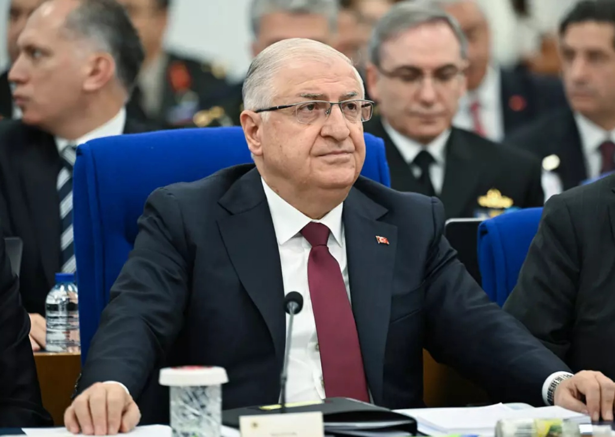 "Milli Savunma Bakanı Yaşar Güler salonu terk etti" iddiası! İşin aslı ortaya çıktı...