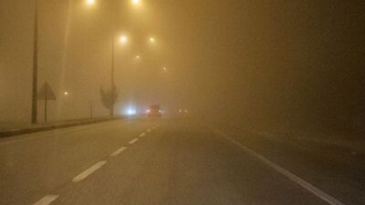 Konya son dakika haberi: Konya-Ankara kara yolunda yoğun sis etkili oldu...