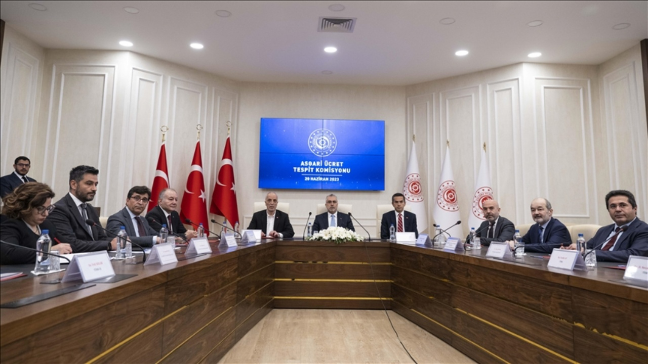 Asgari ücrette ilk toplantı tarihi belli oldu