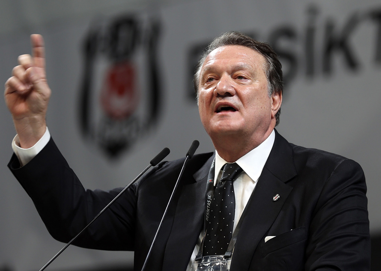 Beşiktaş Başkanı Hasan Arat başkanlık görevini bıraktığını açıkladı