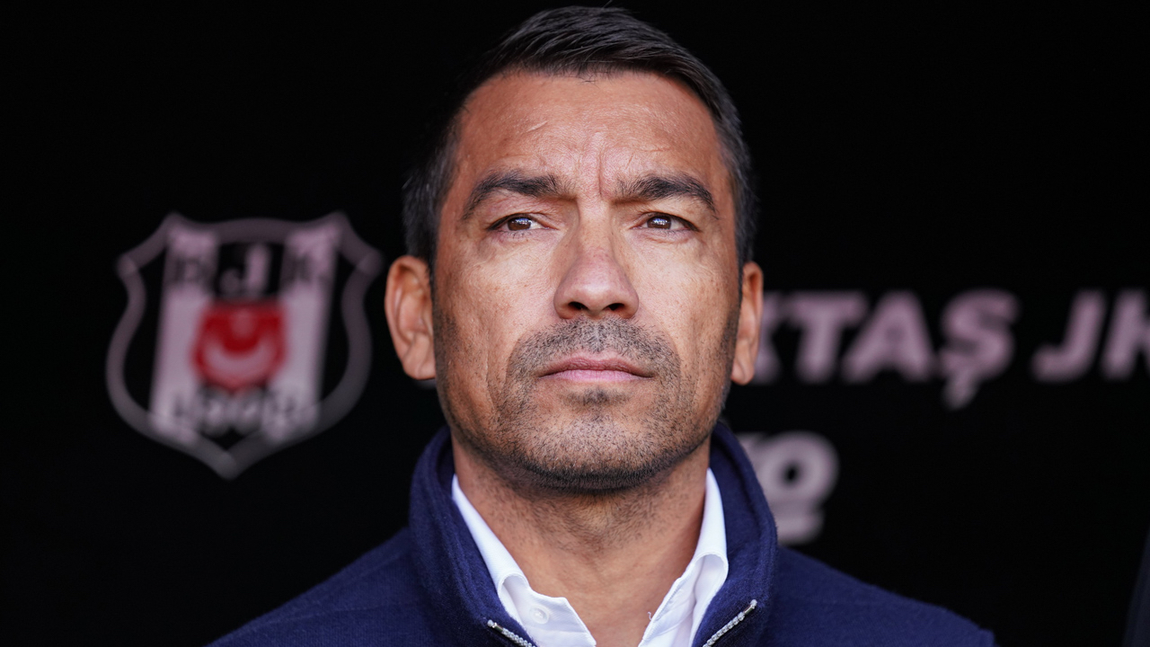 Beşiktaş'ta Giovanni van Bronckhorst'un alacağı tazminat belli oldu