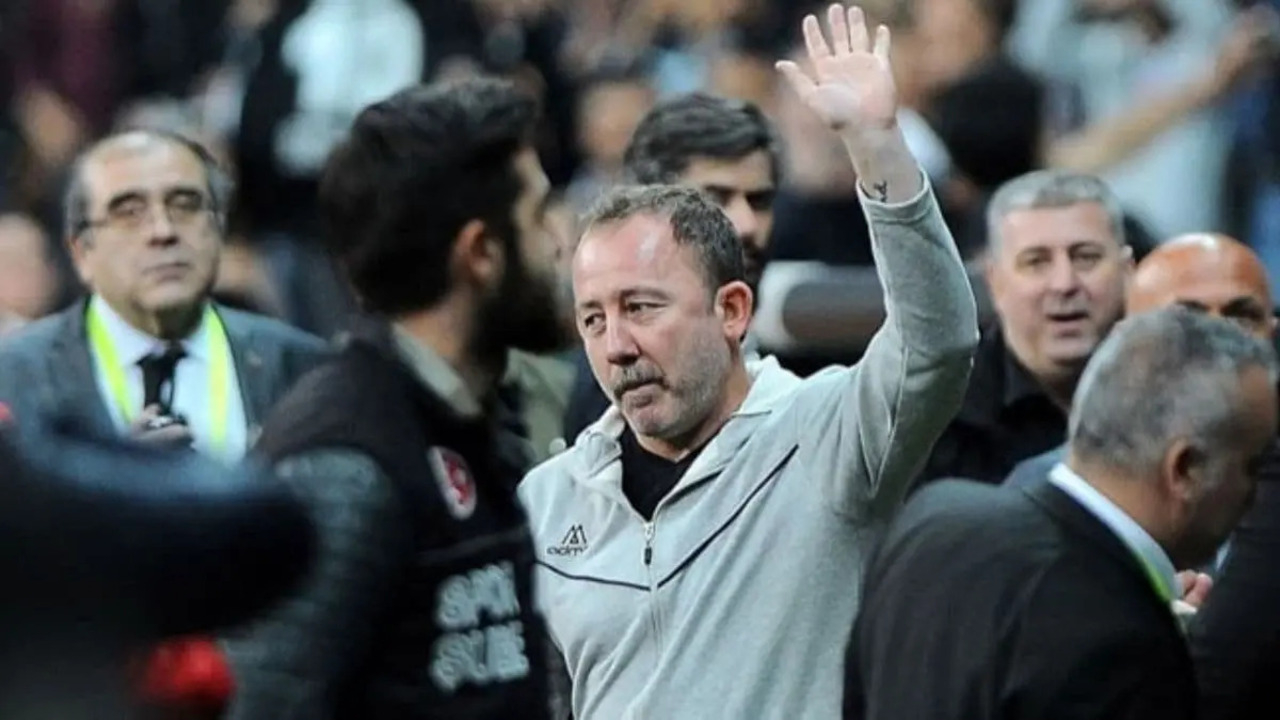 Sergen Yalçın kararını açıkladı: Beşiktaş'ın teklifini kabul etmedi!