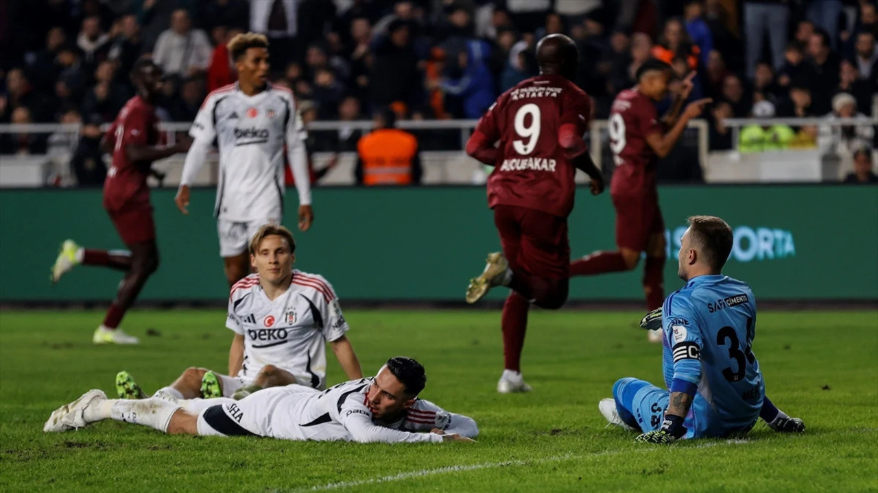 Beşiktaş aradığını bulamadı, Hatayspor'a da takıldı! Hatayspor 1 - 1 Beşiktaş | Maçın özeti