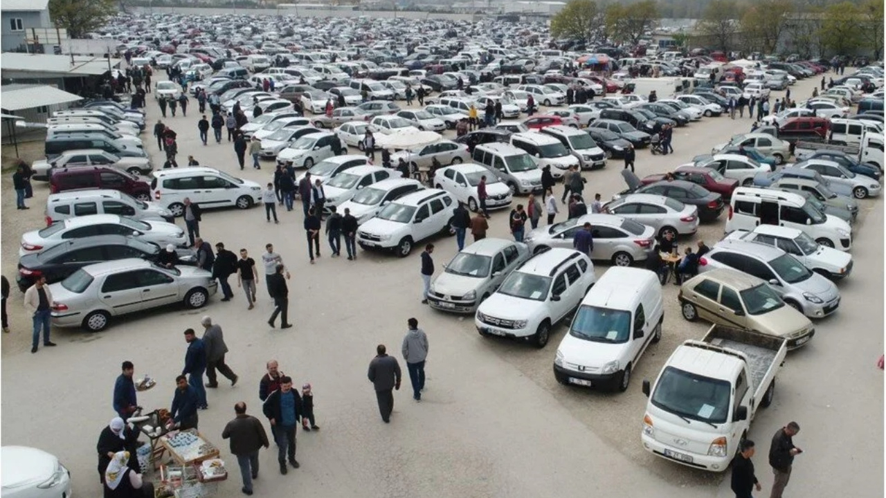 Yönetmelik değişti! Araç sahiplerini ilgilendiren yeni karar Resmi Gazete'de yayımlandı