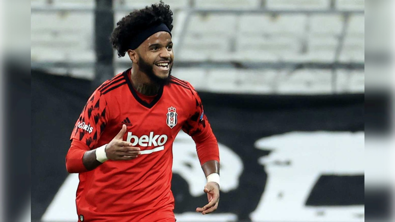 Galatasaray son transfer haberleri: Okan Buruk sağ beke Beşiktaş'ın eski yıldızı Rosier'i istiyor