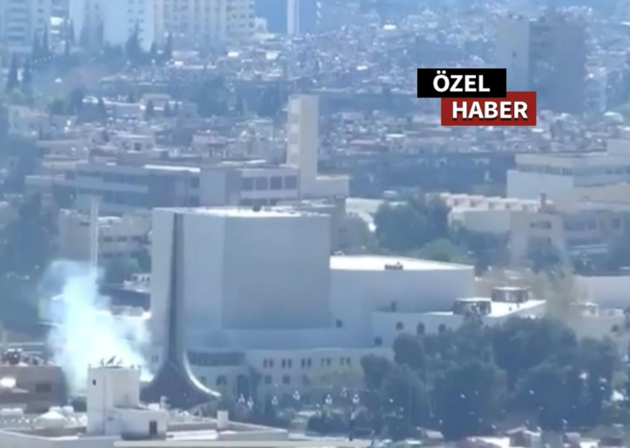 Muhaliflerin ayak sesleri! Şam ve resmi Devlet TV kamikaze drone ile vuruldu