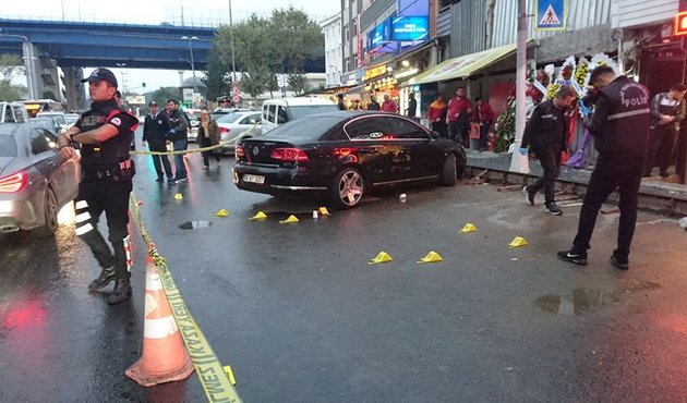 Beyoğlu’nda kafeye silahlı saldırı! 1 yaralı...
