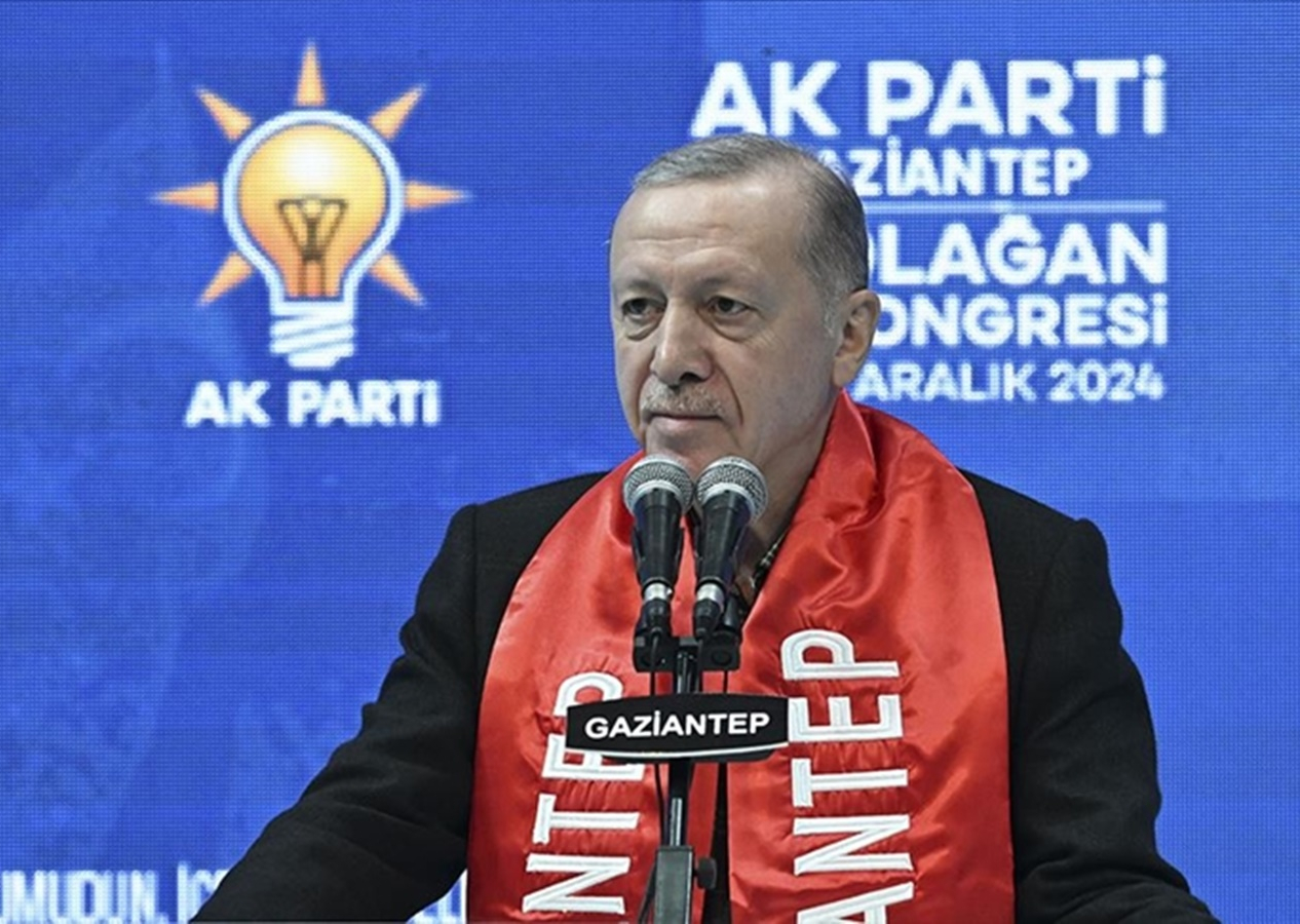 Cumhurbaşkanı Erdoğan'dan Suriye açıklaması: Milli güvenliğimizi tehlikeye atacak hiçbir hamleye izin vermeyiz