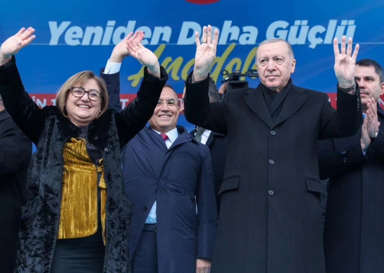 Gaziantep Büyükşehir Belediye Başkanı Fatma Şahin, konut teslim töreninde konuştu! ''Murat Bakanımla birlikte muradımıza erdik, bu iş takım işi"