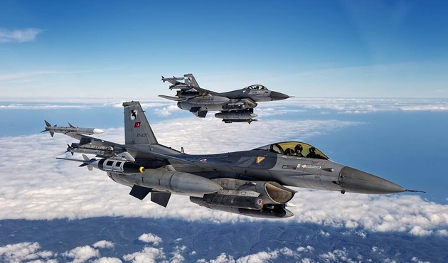TSK'dan Kuzey Irak'a hava operasyonu: 9 terörist öldürüldü...