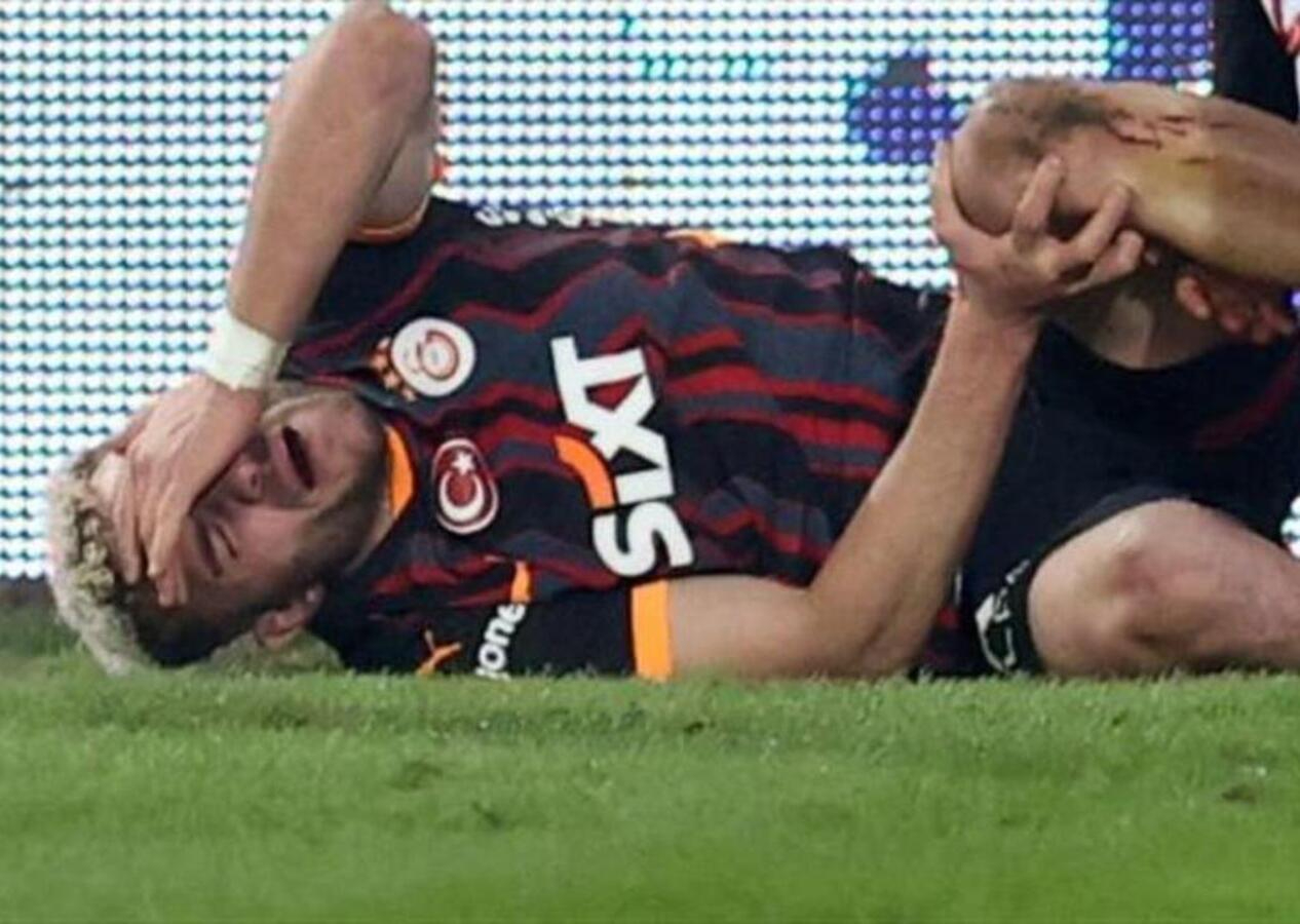 Galatasaray'dan olaylı maç sonrası bir tepki de yayıncı kuruluşa: Bu komplonun parçasısınız!