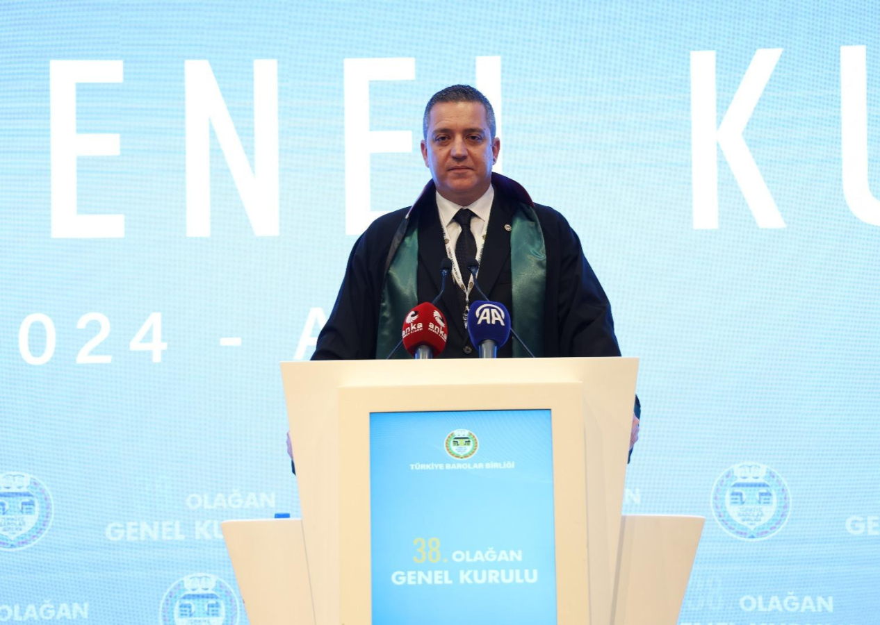 Türkiye Barolar Birliği Başkanlığına, Ramiz Erinç Sağkan yeniden seçildi