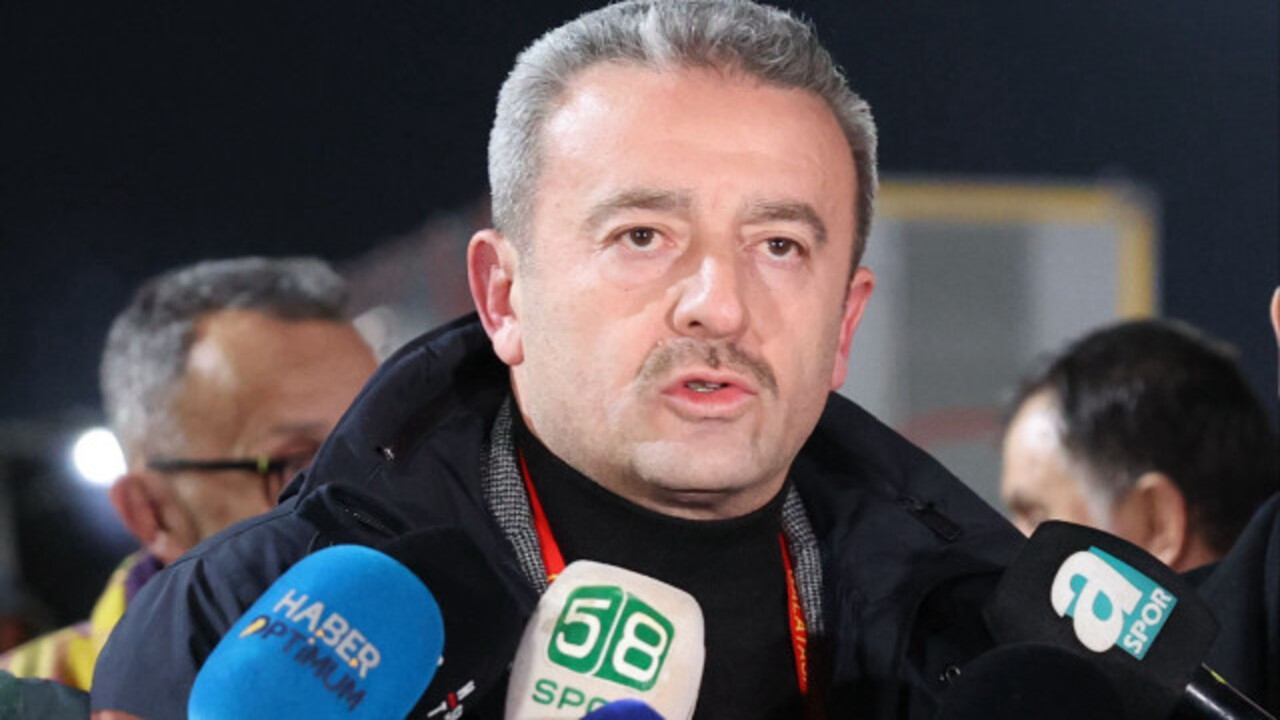 İbrahim Hatipoğlu'dan hakem çağrı: Bugün bu hakem düdüğünü asmalıdır!