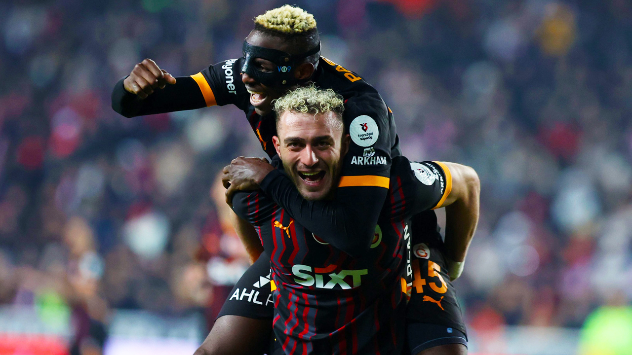 Galatasaray'dan Barış Alper Yılmaz ve Victor Osimhen'in son durumu hakkında açıklama geldi: Barış 3 hafta, Osimhen 2 hafta yok