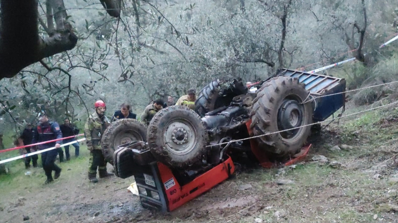 Bursa son dakika: Devrilen traktörün altında kalan sürücü hayatını kaybetti...