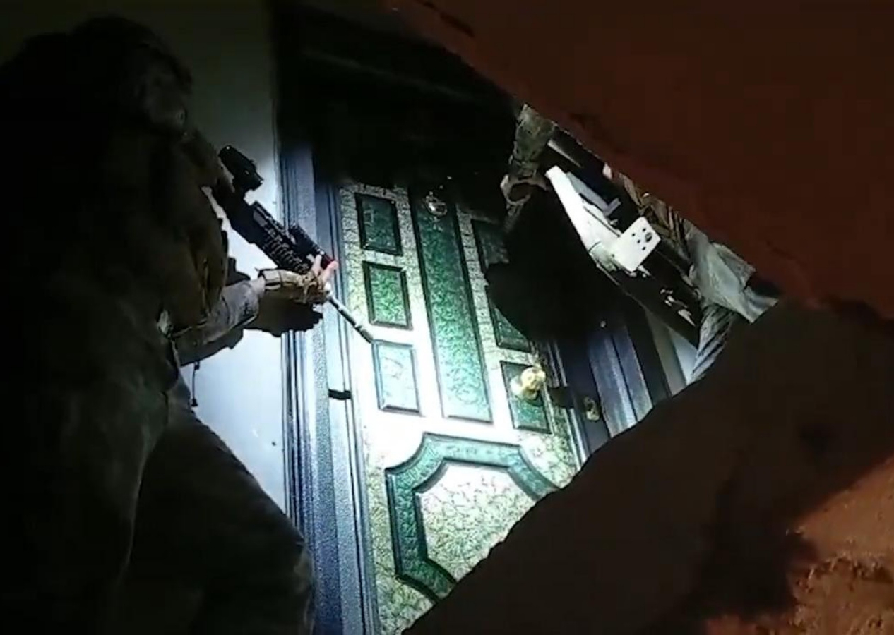 İstanbul'u kana bulayacaklardı! Eylem hazırlığında olan 15 DEAŞ'lı yakalandı!