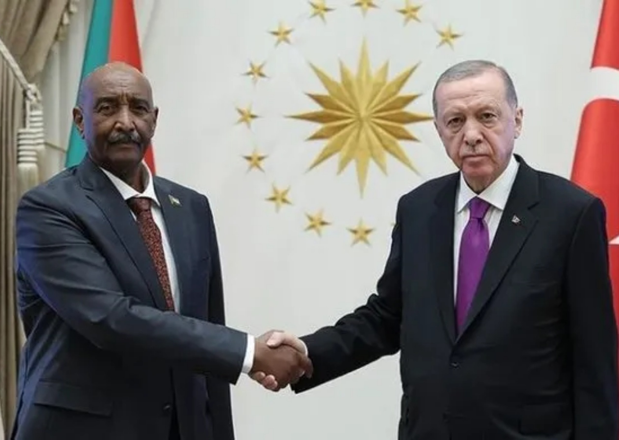 Cumhurbaşkanı Erdoğan, Sudan Egemenlik Konseyi Başkanı ile görüştü! "Türkiye kriz için devreye girebilir"