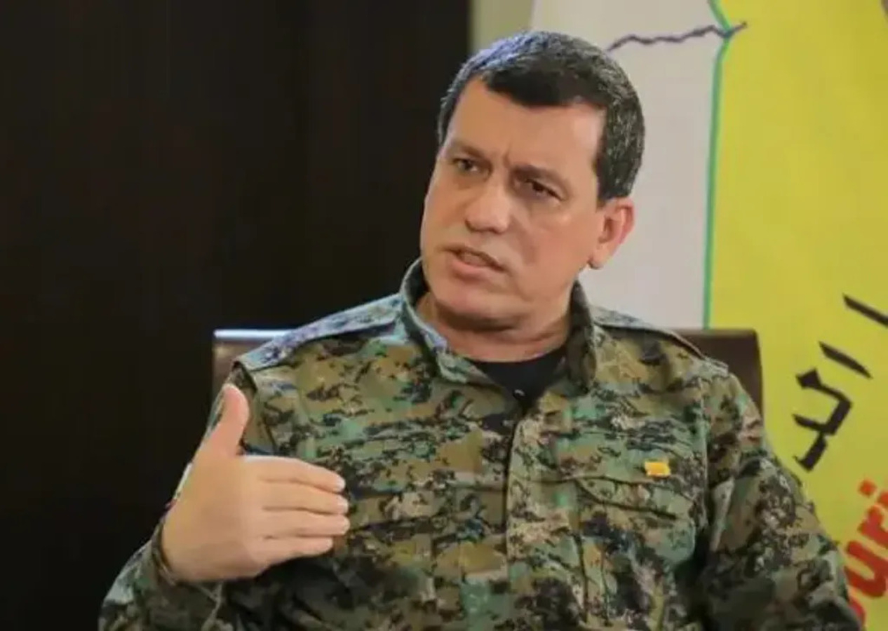 Terör örgütü PKK/YPG elebaşı Mazlum Abdi ABD'ye dert yandı: Türk ordusu bizi felç etti!