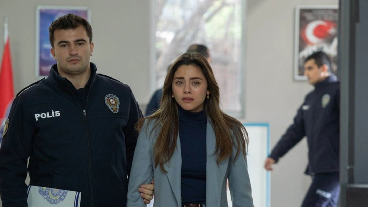Kızılcık Şerbeti dizisinde Görkem'in planları bitmiyor! Doğa çok şaşkın...