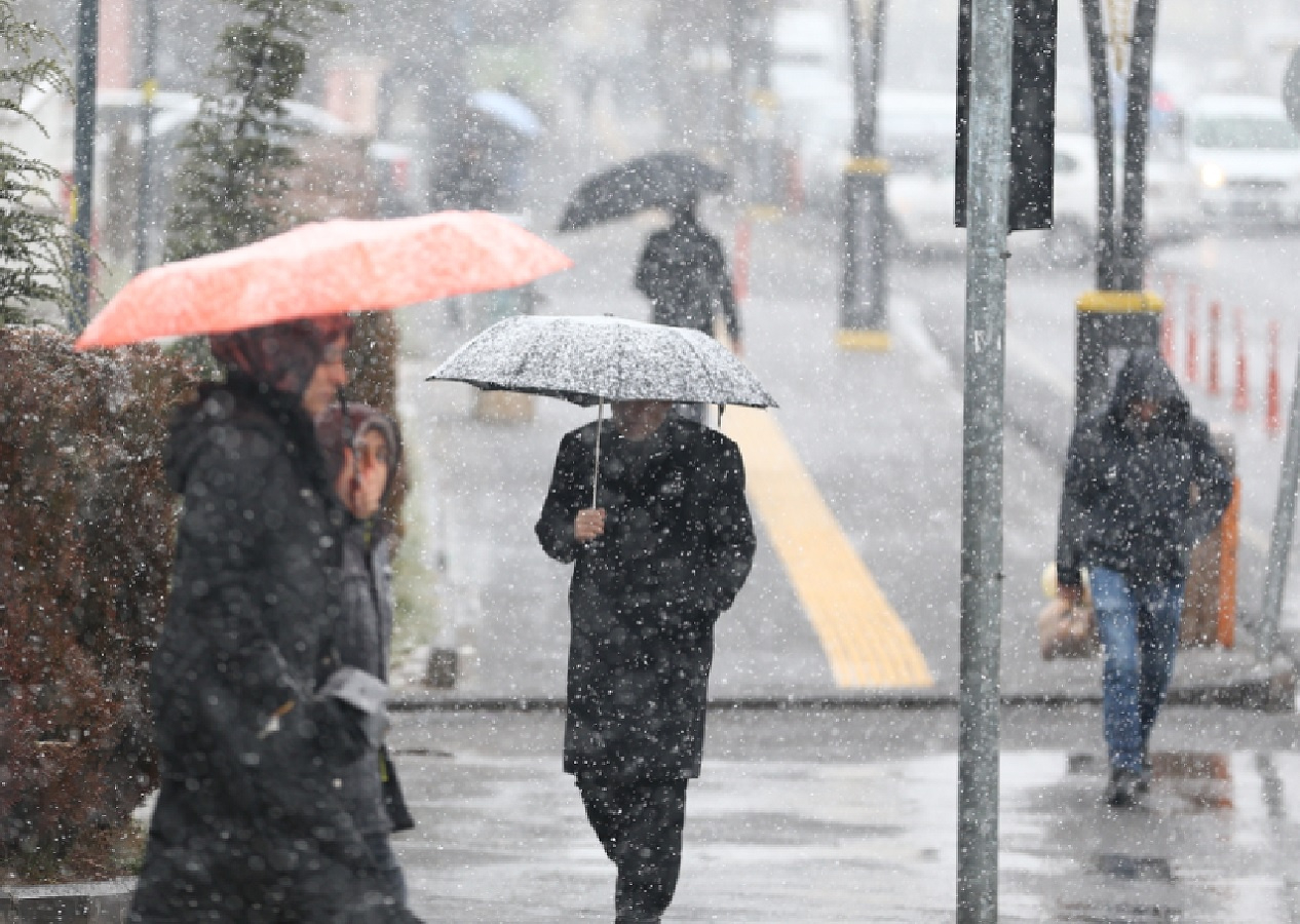 13 Aralık 2024 Türkiye geneli hava durumu raporu yayınlandı! İşte Ankara, İstanbul, İzmir, Adana başta olmak üzere il il beklenen sıcaklıklar...